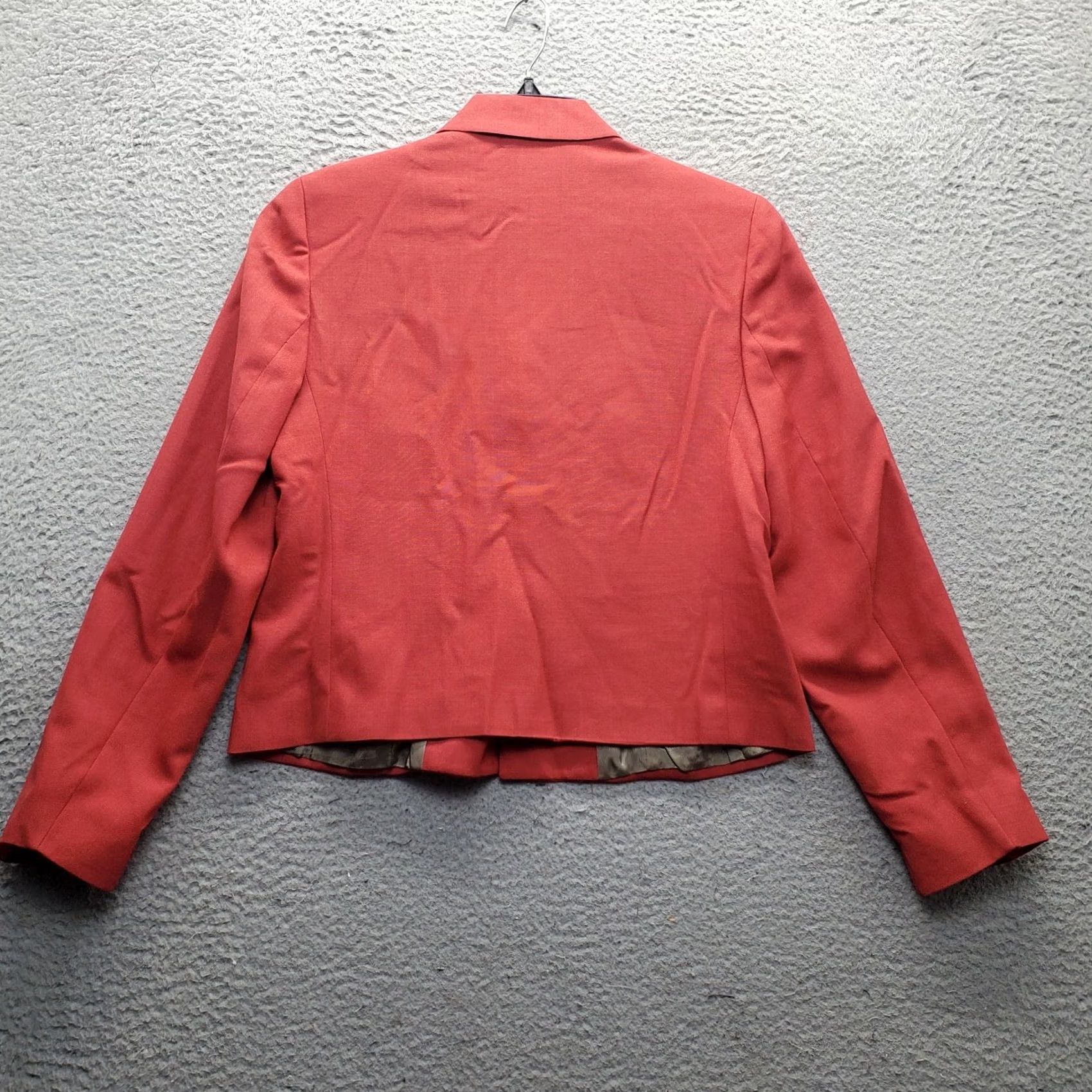 Orvis VINTAGE Orvis Blazer Jacket Womens 8R Red Wool Blend Notch Single Breasted Shirt Adult Womens Size: Womens Size 8 Red Blazer Vintage Size M / US 6-8 / IT 42-44 - 2 Thumbnail