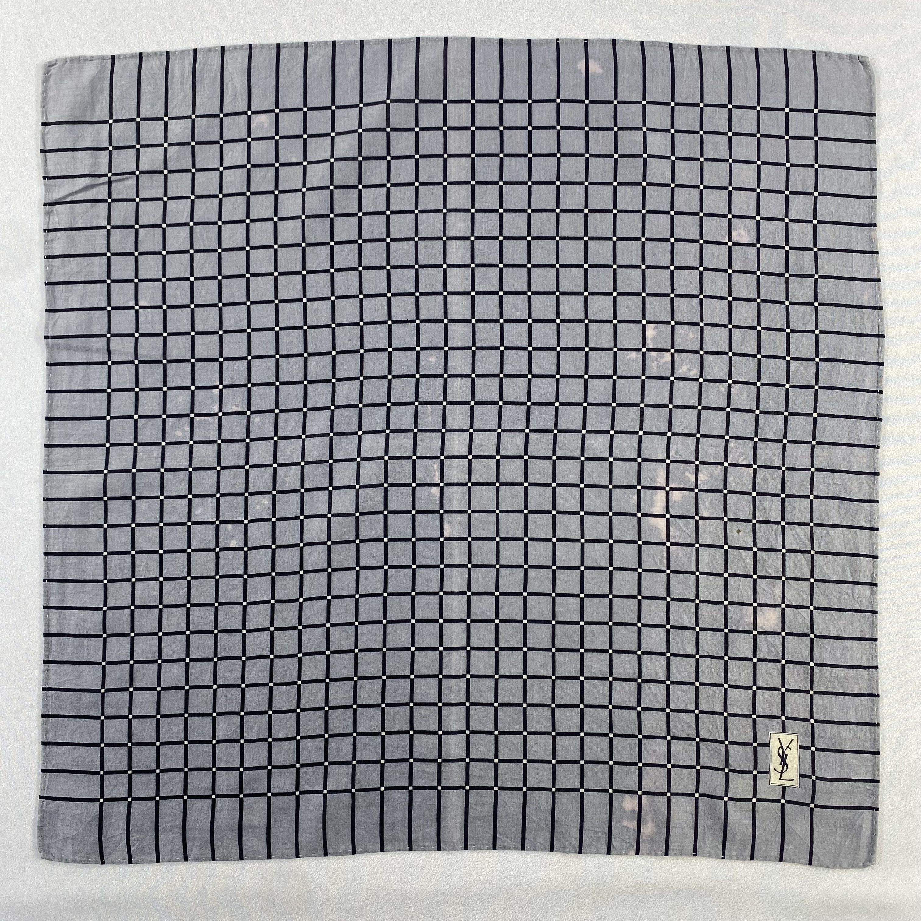 Vintage × Yves Saint Laurent Yves Saint Laurent Neckerchief / Handkerchief-P829 Size ONE SIZE - 1 Thumbnail