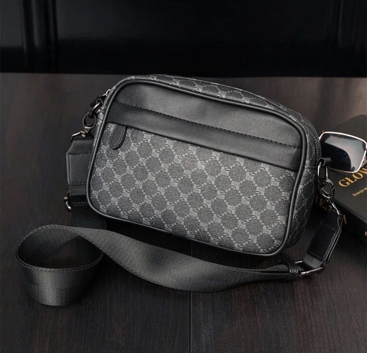 Japanese Brand × Vintage Vintage black messenger bag Size ONE SIZE - 2 Thumbnail
