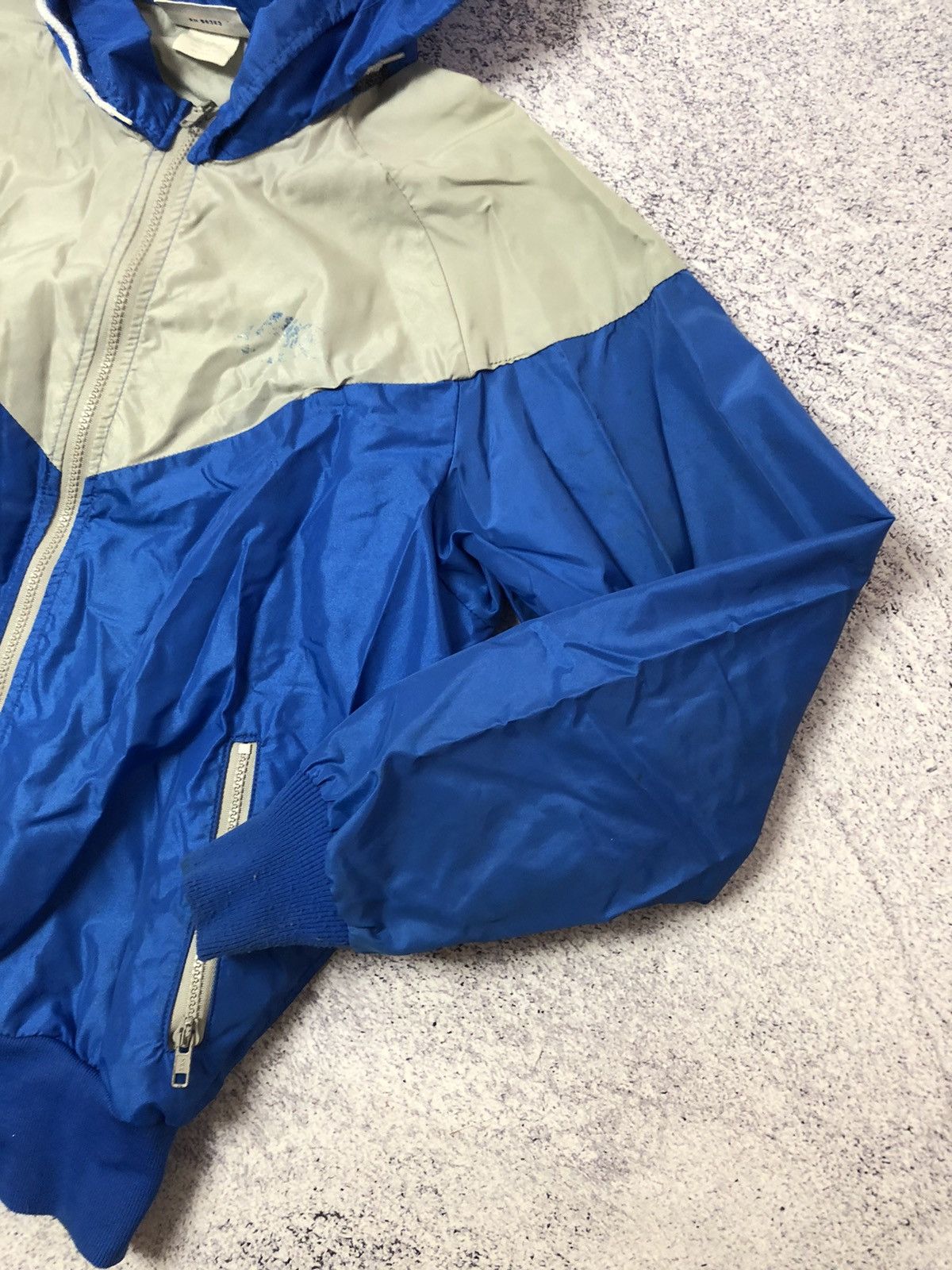 Nike × Vintage Men’s light jacket Nike sportswear made in USA 1980s y2k rar Size US L / EU 52-54 / 3 - 4 Thumbnail