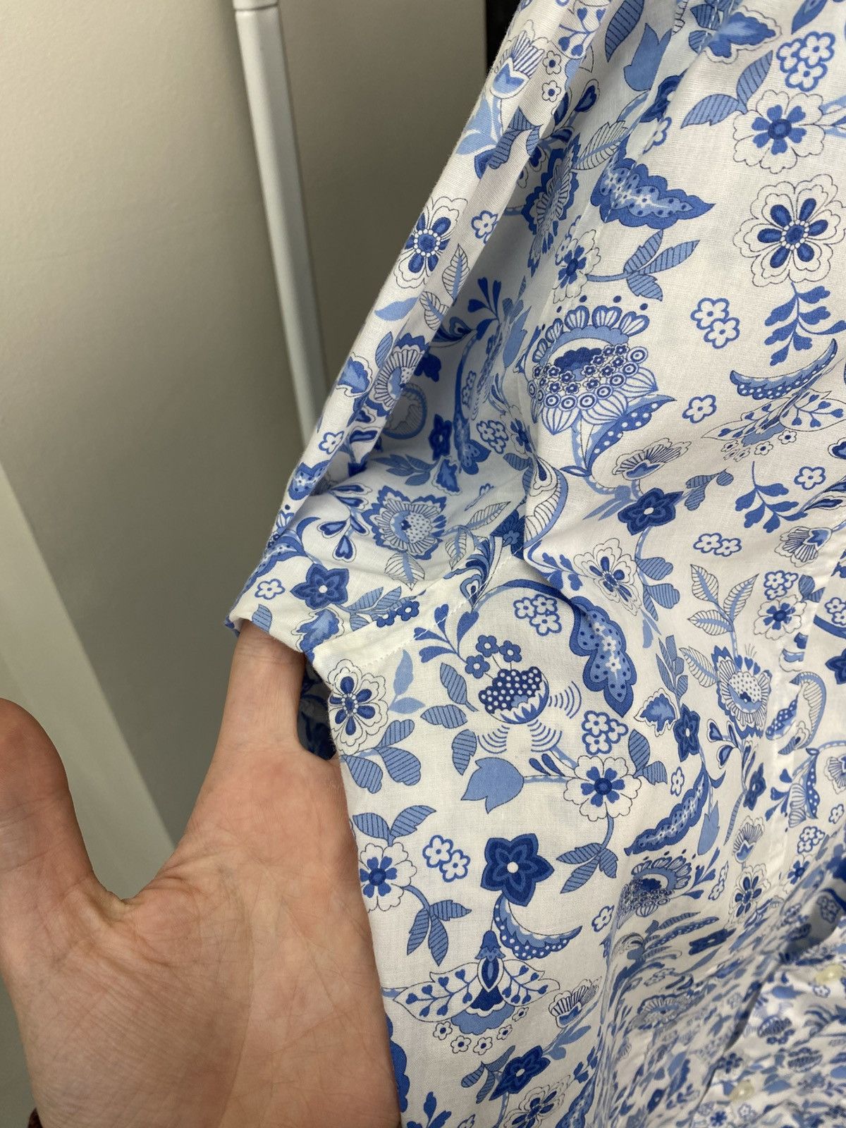 Billionaire Couture Vintage Billionaire Men’s Floral Dress Shirt Long Sleeve Size US L / EU 52-54 / 3 - 7 Thumbnail