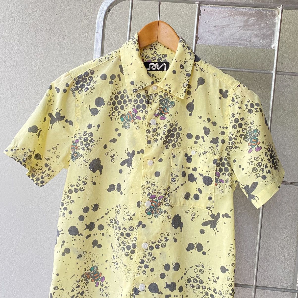 Designer × Japanese Brand RNA Inc. Yellow Honeycomb Bee Short-Sleeve Shirt Size M / US 6-8 / IT 42-44 - 14 Thumbnail