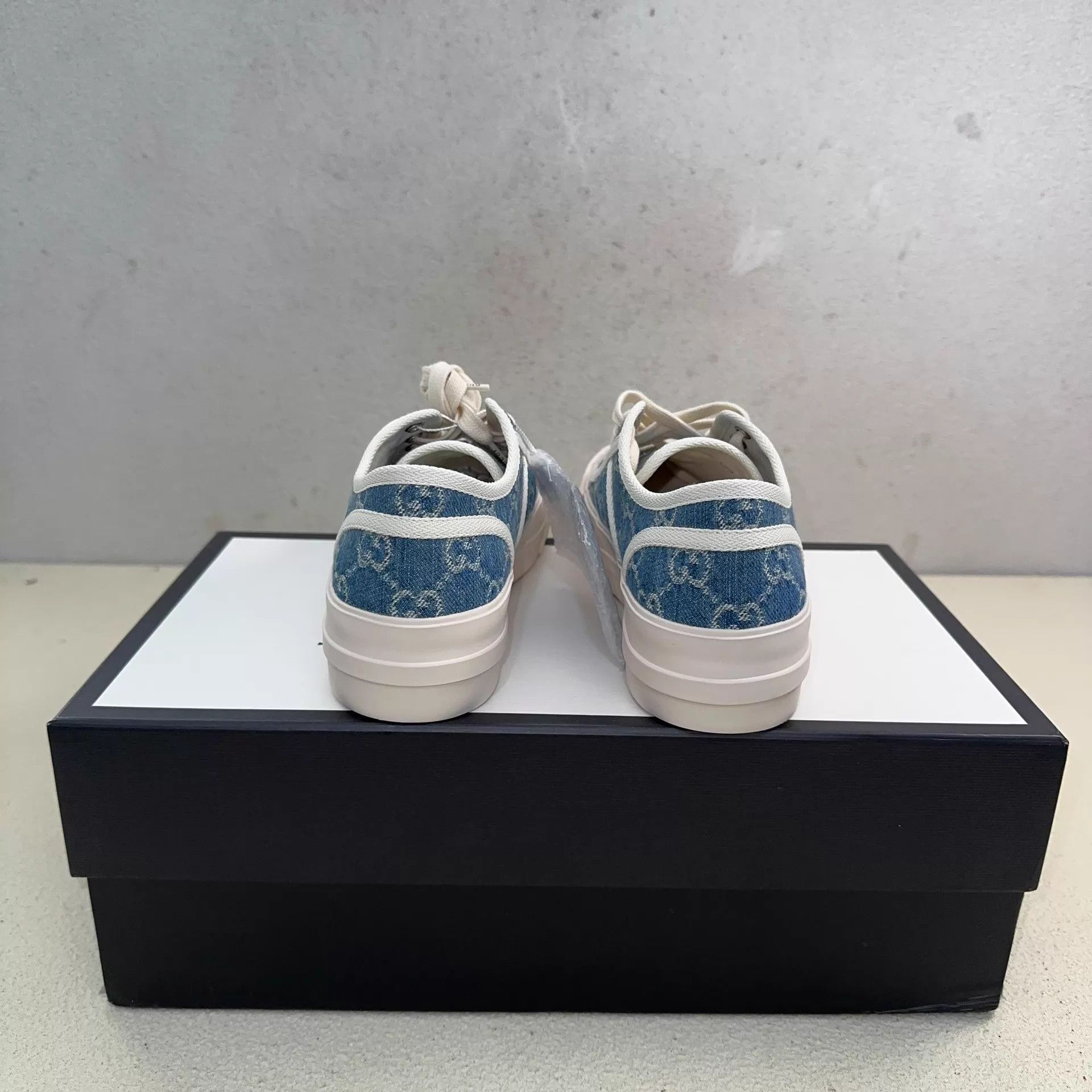 Gucci GUCCI light blue denim low-top platform women's sneakers Size US 5.5 / IT 35.5 - 3 Thumbnail