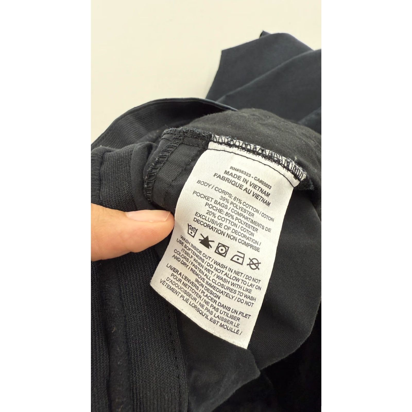 Nike Nike Pants Mens 36 Chino Relaxed Fit Drawstring Pocket Zip Black Twill 61% Cotton 39% Polyester Nike Swoosh Logo Casual Athletic Size US 36 / EU 52 - 6 Thumbnail