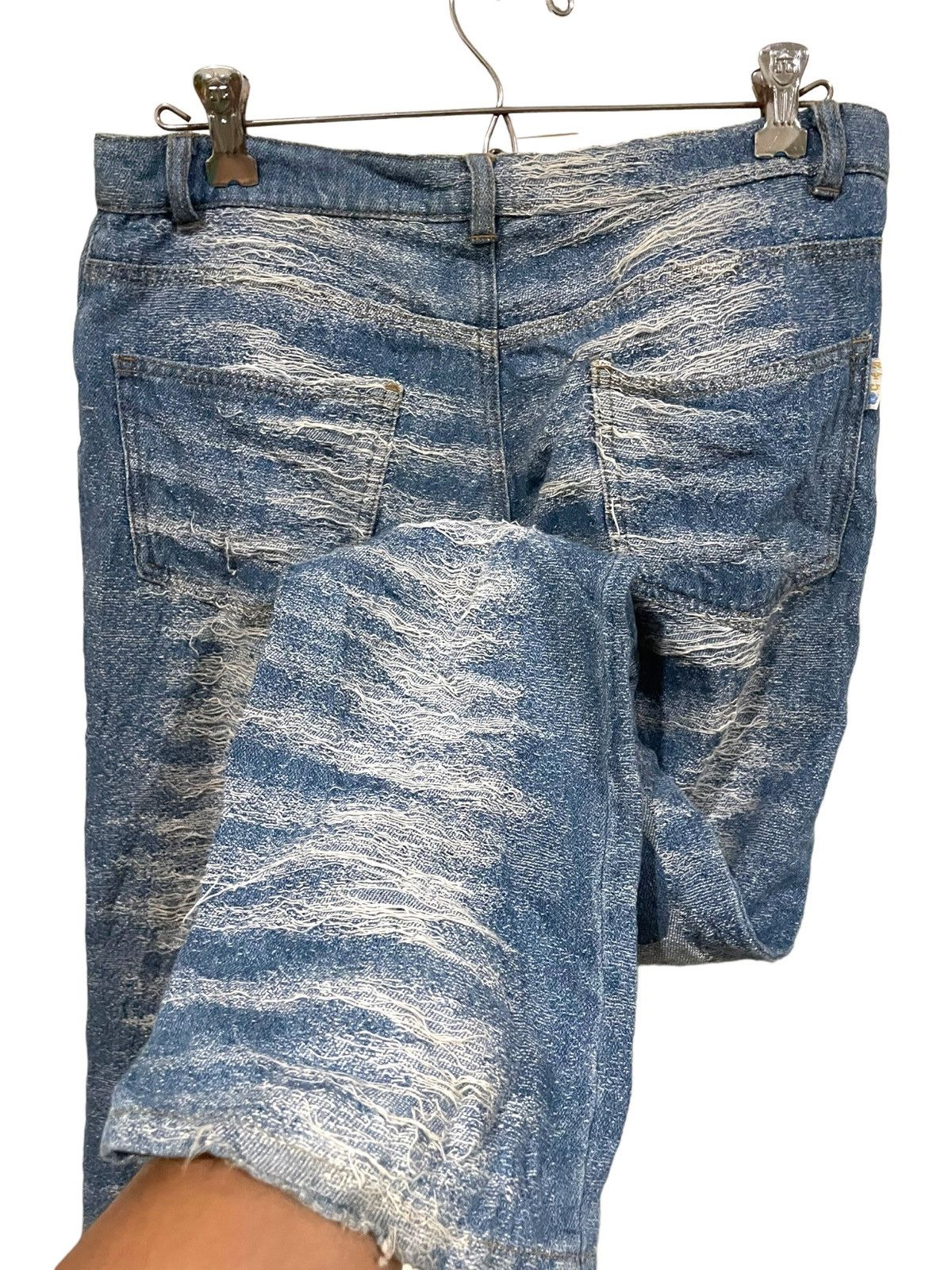If Six Was Nine × Japanese Brand × Le Grande Bleu (L.G.B.) Japan Oceanus Waves Destroy Jeans Size US 31 - 11 Thumbnail