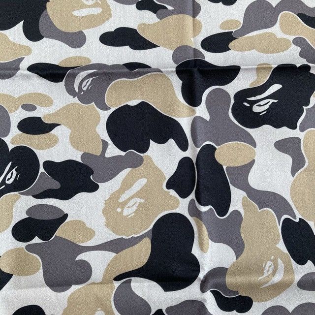Bape 🔥Ginza Store Camo🔥 BAPE CAMO Bandana a bathing ape Size ONE SIZE - 3 Thumbnail