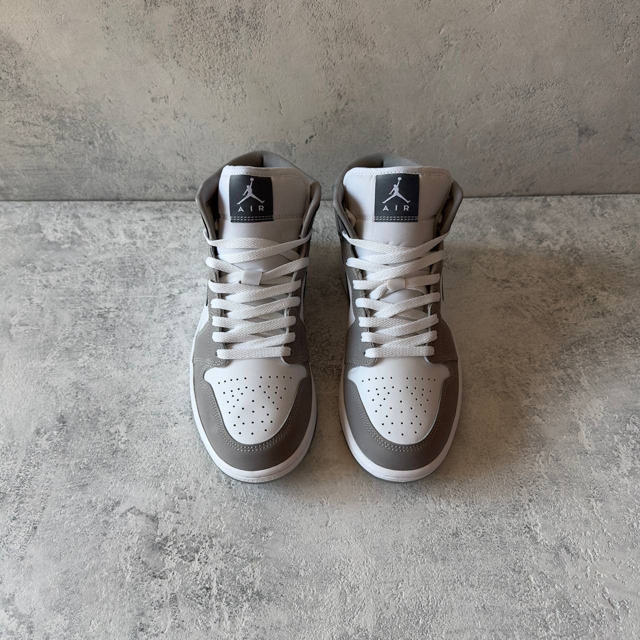 Jordan Brand Air Jordan 1 Mid 'Cool Grey' HF3216-100 Size 42 Size US 8.5 / EU 41-42 - 5 Thumbnail