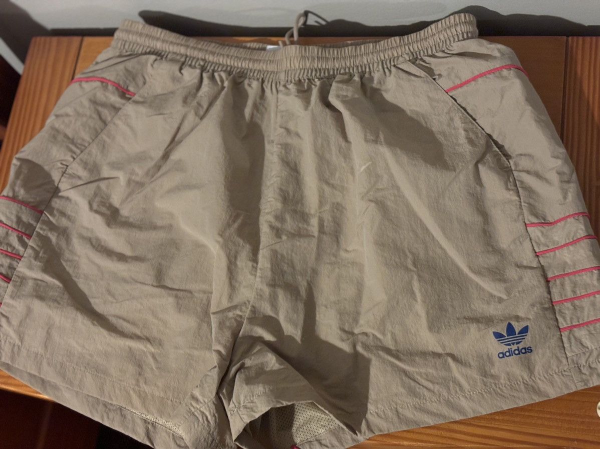 Adidas Adidas Shorts Size US 30 / EU 46 - 9 Thumbnail