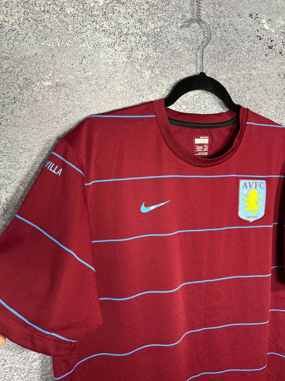 Nike × Vintage Vintage Aston Villa 2006 Nike Training Pre-Match Jersey Size US L / EU 52-54 / 3 - 6 Thumbnail