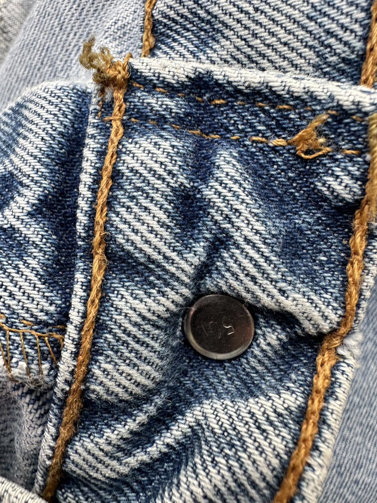 Levi's × Vintage Vintage Levis Jeans Mens 34x30 Blue 560 Orange Tab USA Made Size US 40 / EU 56 - 5 Thumbnail