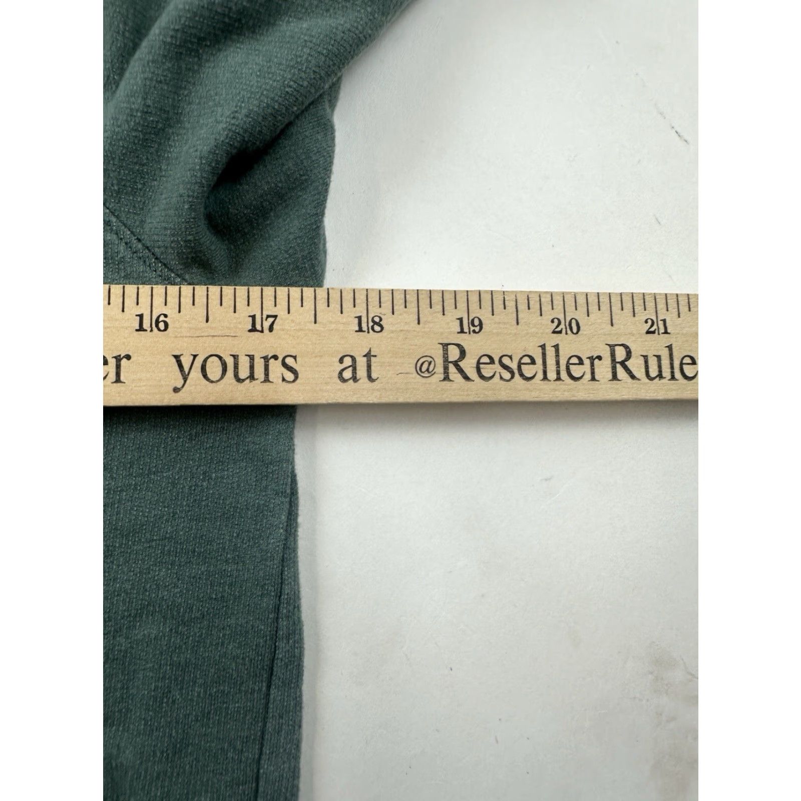 Vintage Columbia Sweatshirt Womens XS Green Crew Neck Pullover Activewear Womens XS Green Crew Neck Sweatshirt Columbia Size XS / US 0-2 / IT 36-38 - 7 Thumbnail