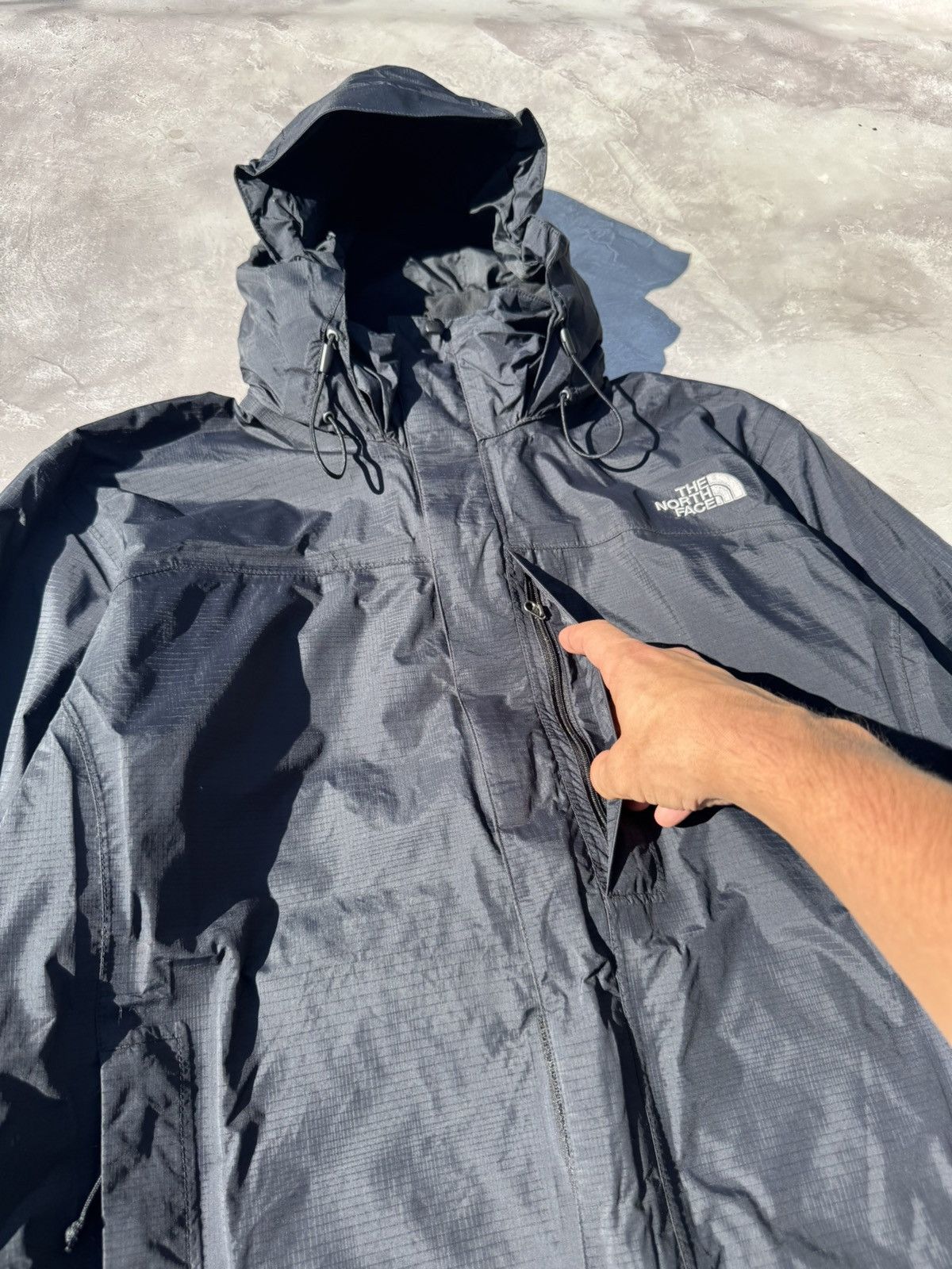 The North Face Vintage The North Face Hyvent Jacket Size US L / EU 52-54 / 3 - 5 Thumbnail