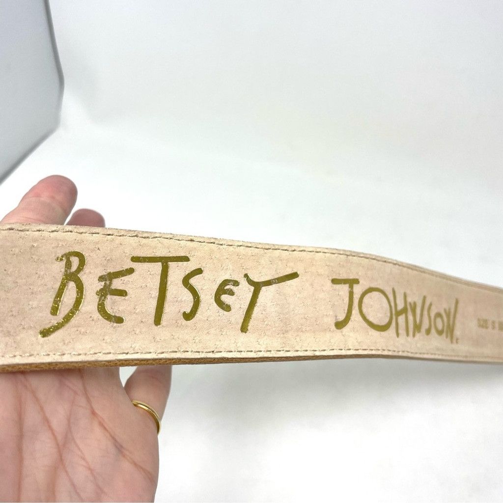 Betsey Johnson VTG Betsey Johnson Collier de Chien Tan Leather Belt Size S Size ONE SIZE - 7 Thumbnail