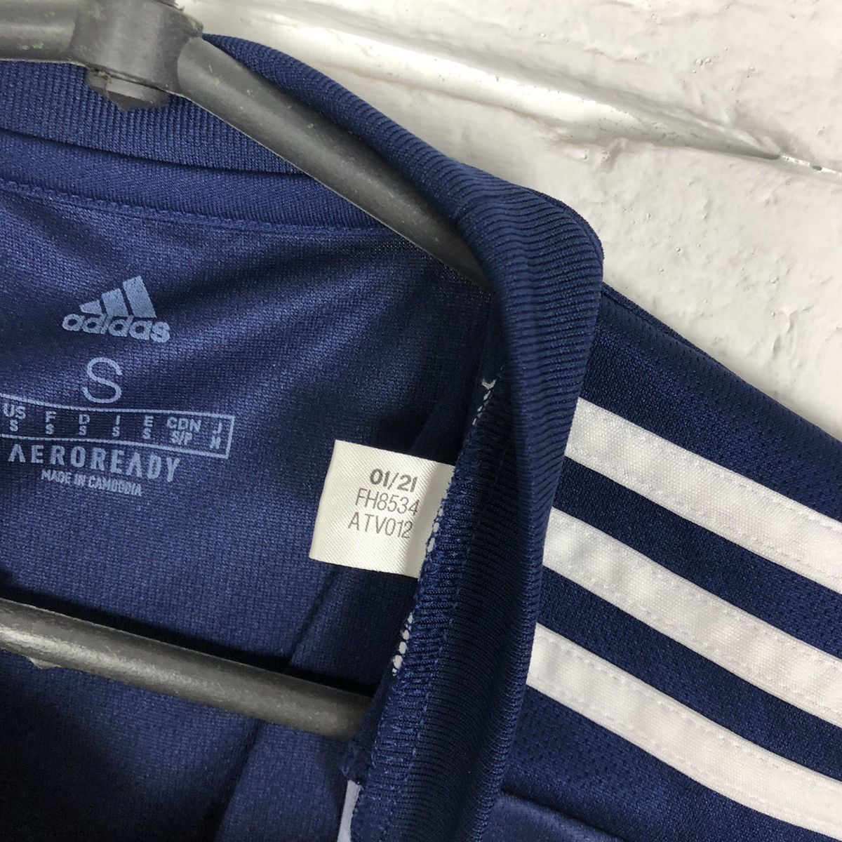 Adidas Scotland national team 2020 2022 home soccer jersey Size US S / EU 44-46 / 1 - 6 Thumbnail