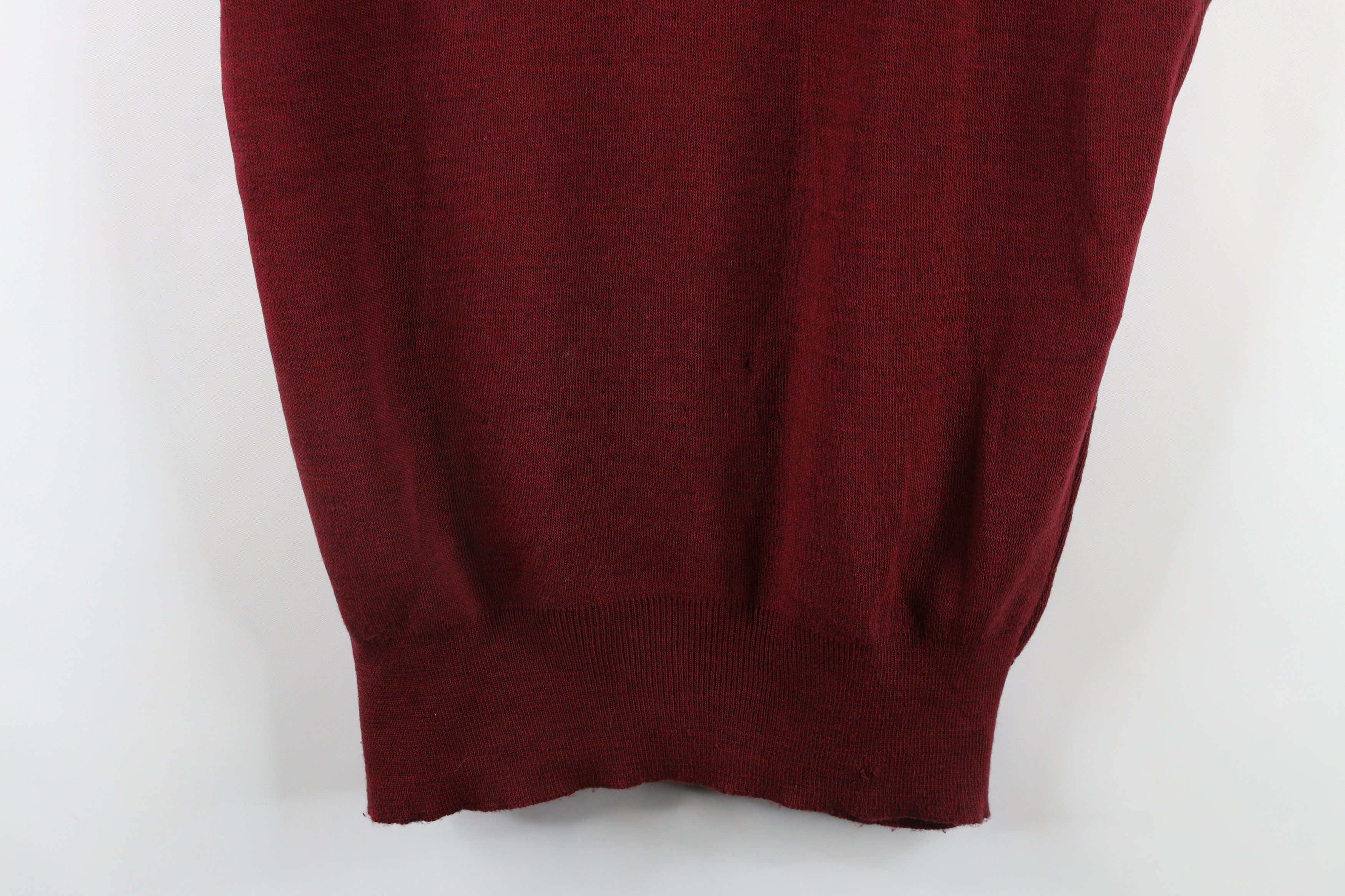 Vintage Vintage 70s Streetwear Blank Knit V-Neck Sweater Vest USA Size US M / EU 48-50 / 2 - 3 Thumbnail