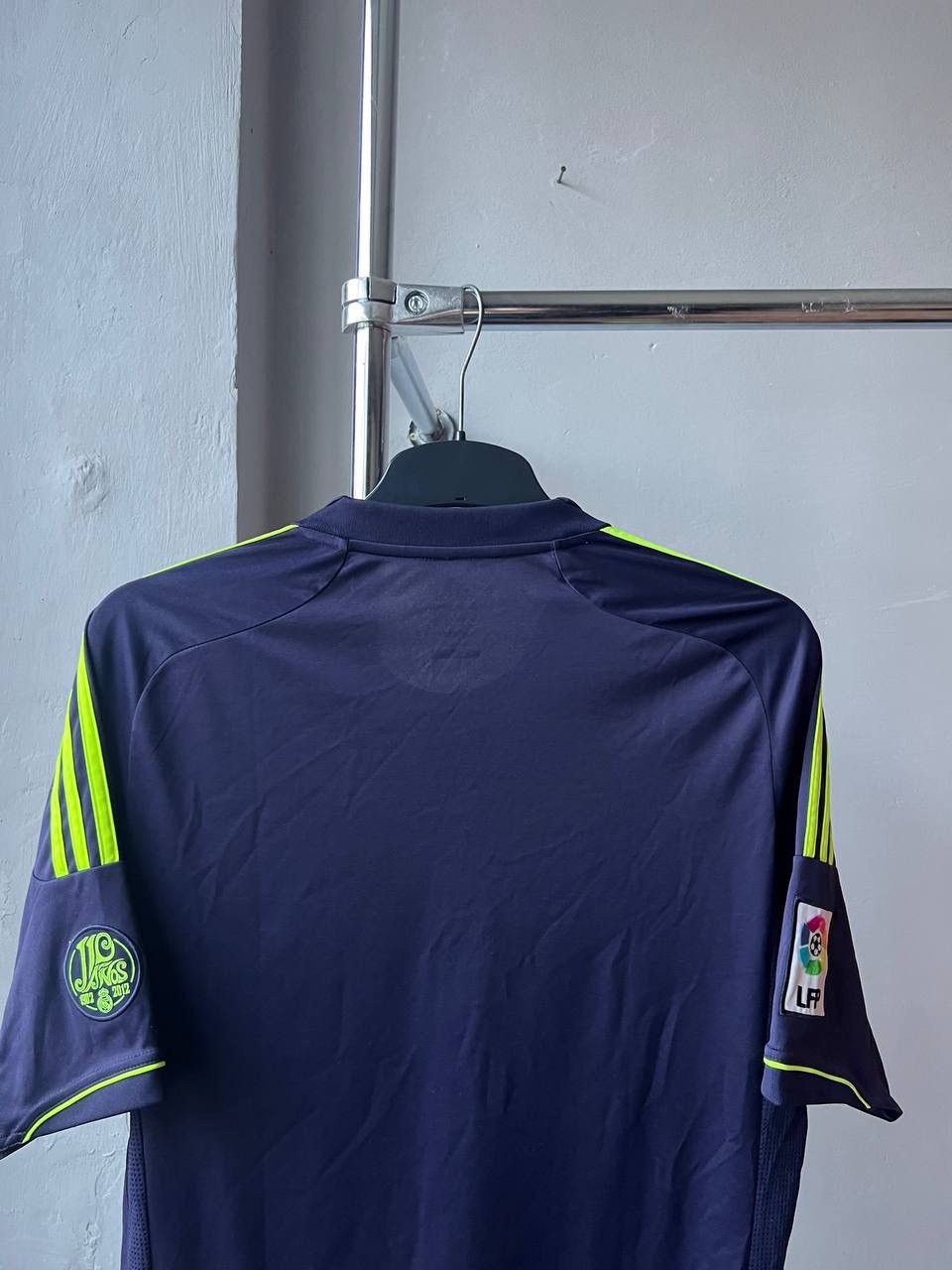 Adidas 2012/13 REAL MADRID AWAY SOCCER JERSEY FOOTBALL SHIRT ADIDAS Size US L / EU 52-54 / 3 - 15 Thumbnail