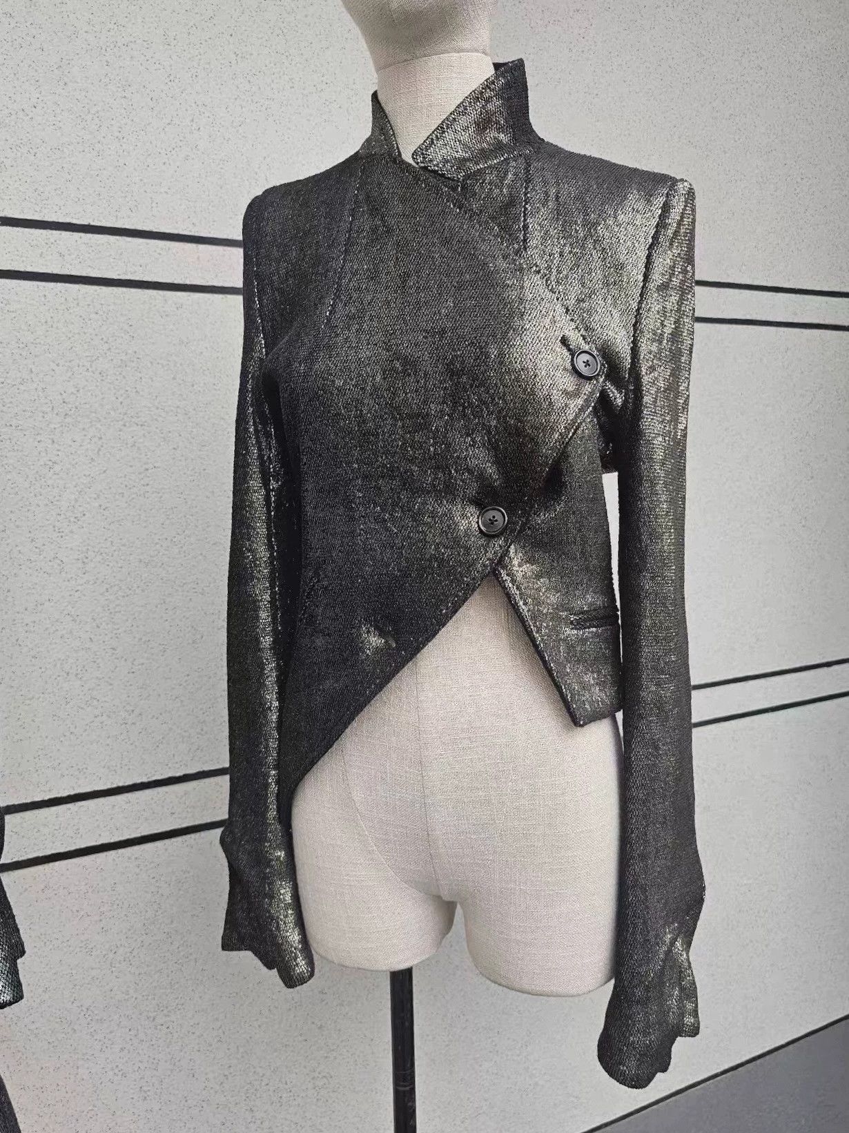 Ann Demeulemeester Ann demeulemeester metallic short jacket Size S / US 4 / IT 40 - 1 Thumbnail