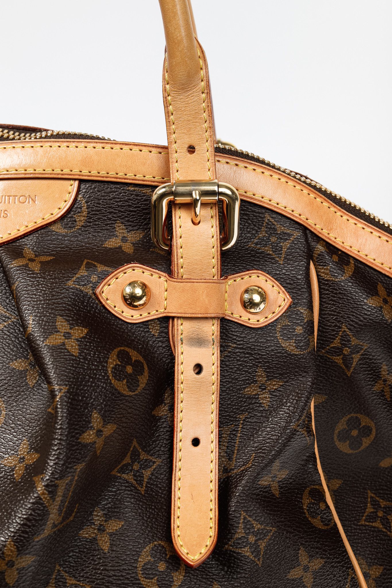 Louis Vuitton Louis Vuitton Tivoli GM Monogram Canvas Handbag Size ONE SIZE - 9 Thumbnail