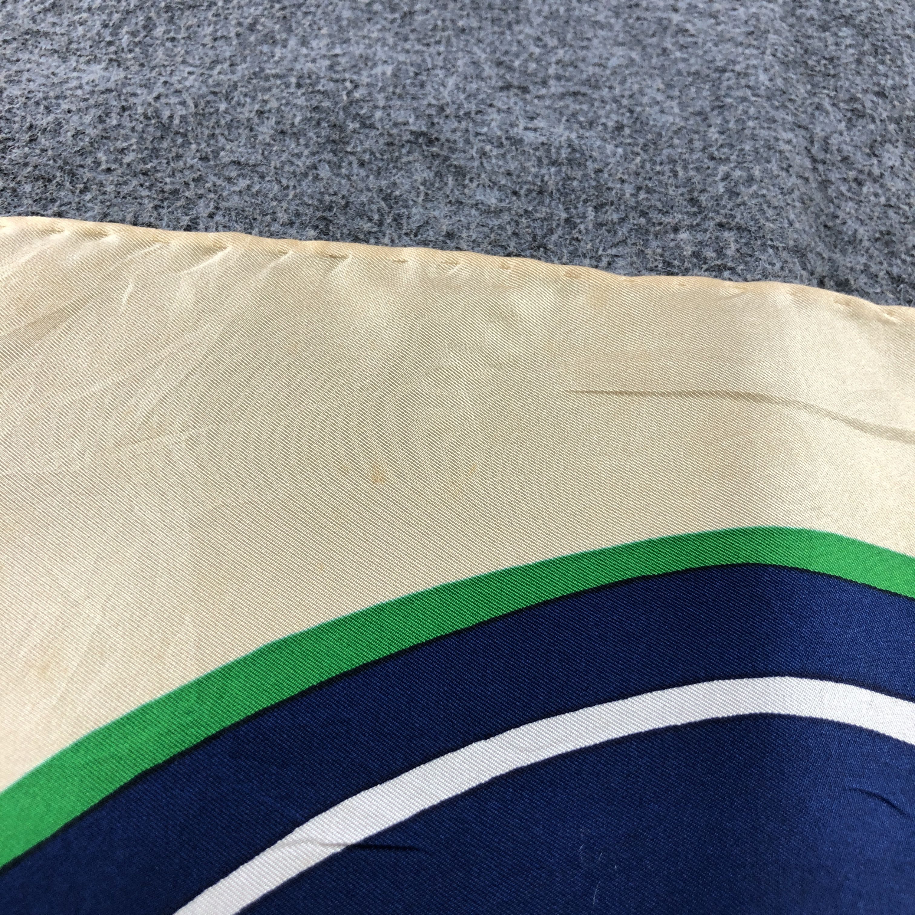 Vintage Yves Vacarisas Silk Scarf M1188 Size ONE SIZE - 9 Thumbnail