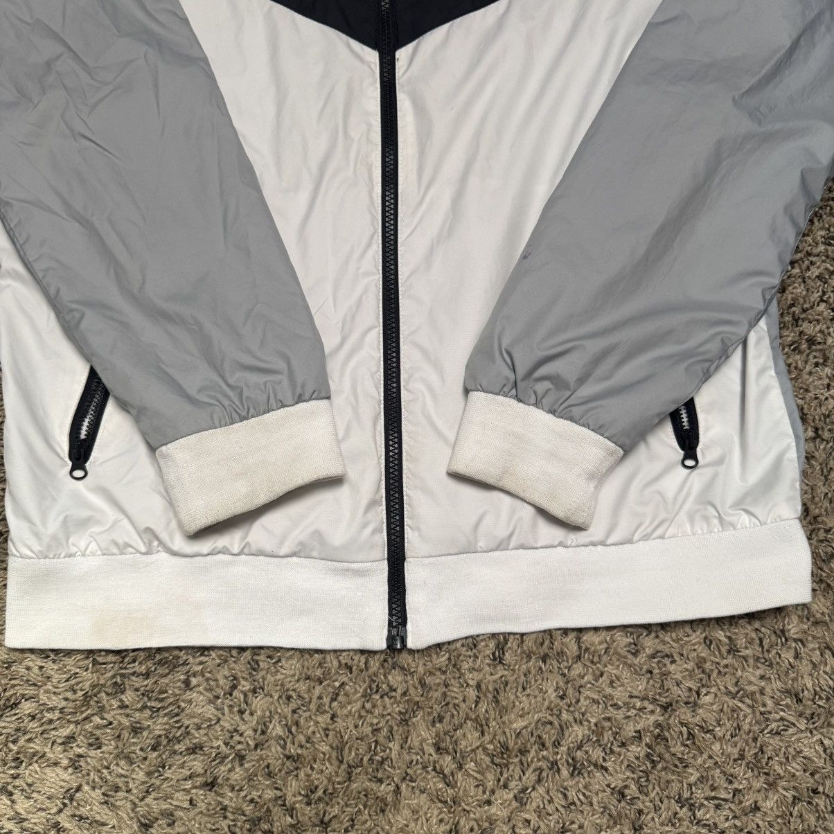 Nike Nike Windbreaker Jacket 727324-101 Black Gray White Size US M / EU 48-50 / 2 - 3 Thumbnail