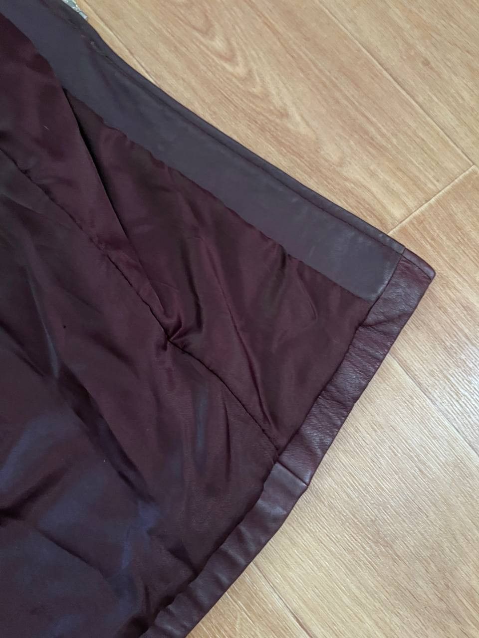 Giorgio Armani × Vintage Armani Women Leather Coat Burgundy Size L / US 10 / IT 46 - 10 Thumbnail