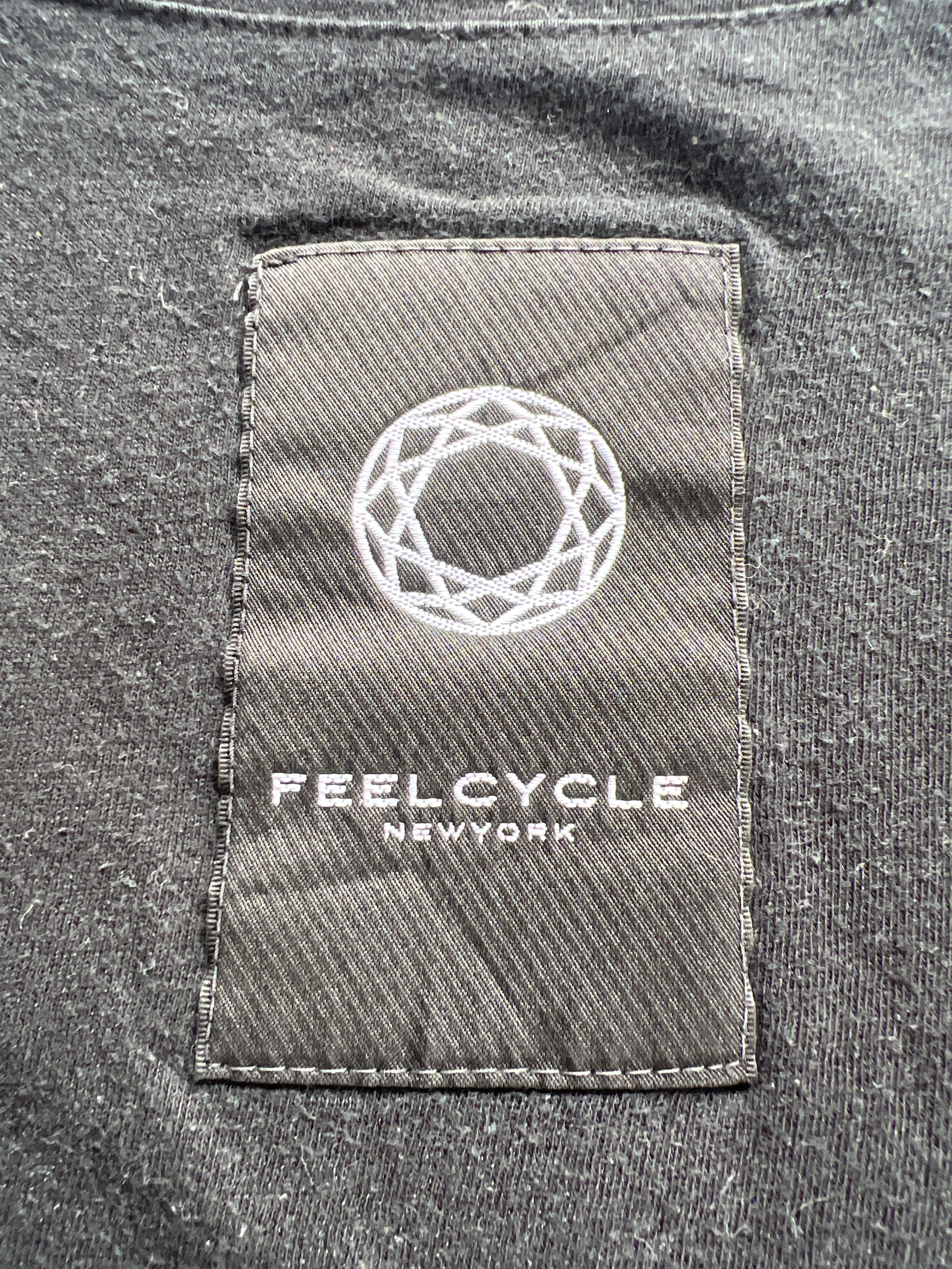 Japanese Brand 🔥Made in Japan Feelcycle Newyork V Neck Tee Size US M / EU 48-50 / 2 - 12 Thumbnail