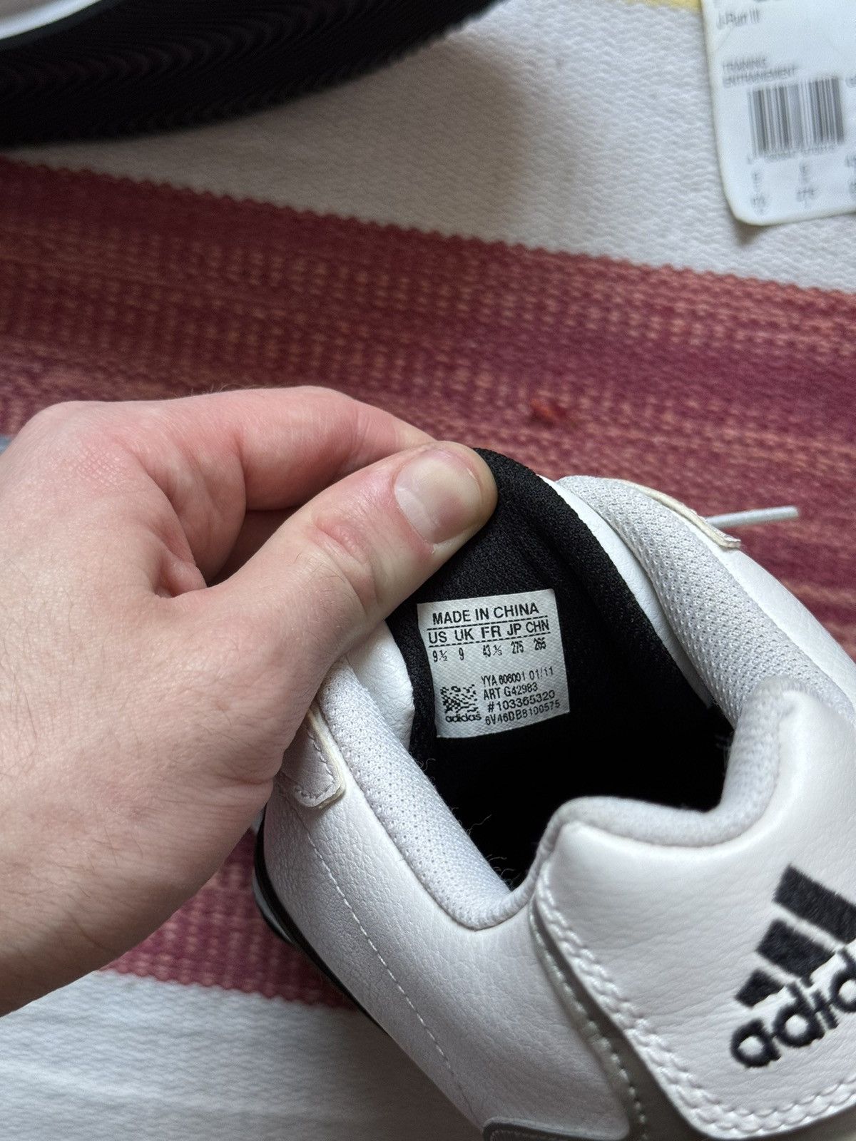Vintage Vintage Adidas 2011 J Run-III y2k Low “White” Sport Sneakers Size US 9.5 / EU 42-43 - 10 Thumbnail