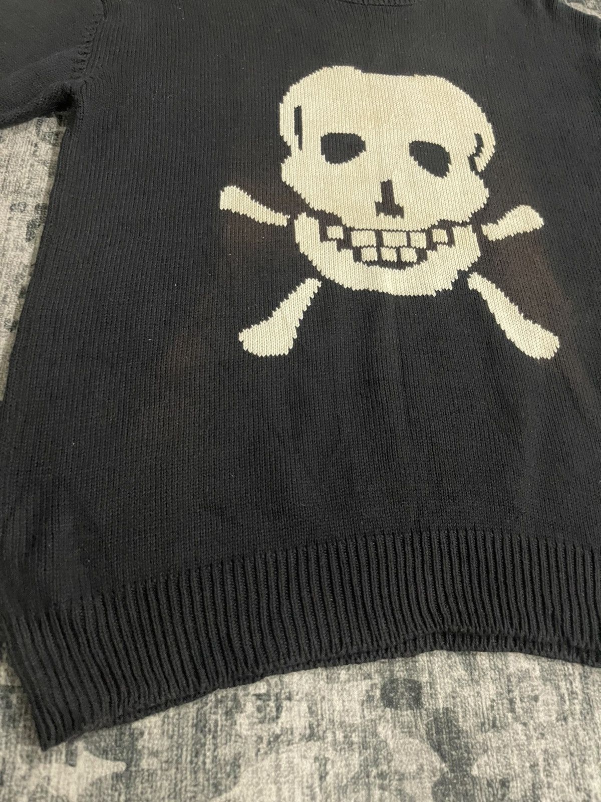 Japanese Brand Third Wave Skull Print Shortsleeve Knit Size US L / EU 52-54 / 3 - 8 Thumbnail