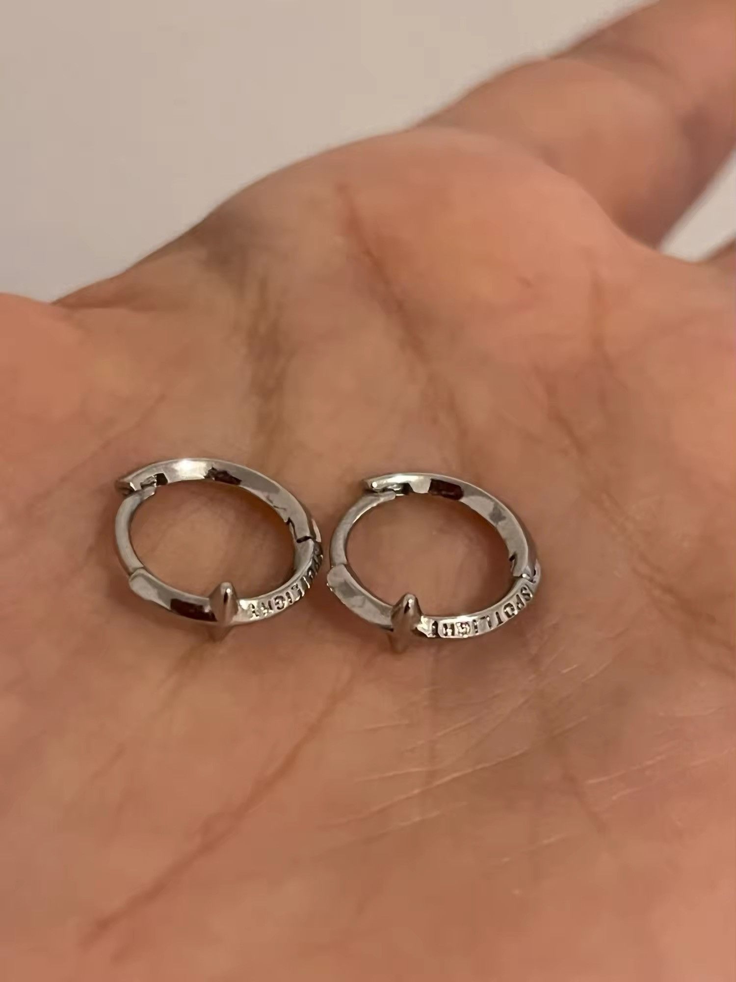 Jewelry Silver Small Star Earrings Size ONE SIZE - 6 Thumbnail