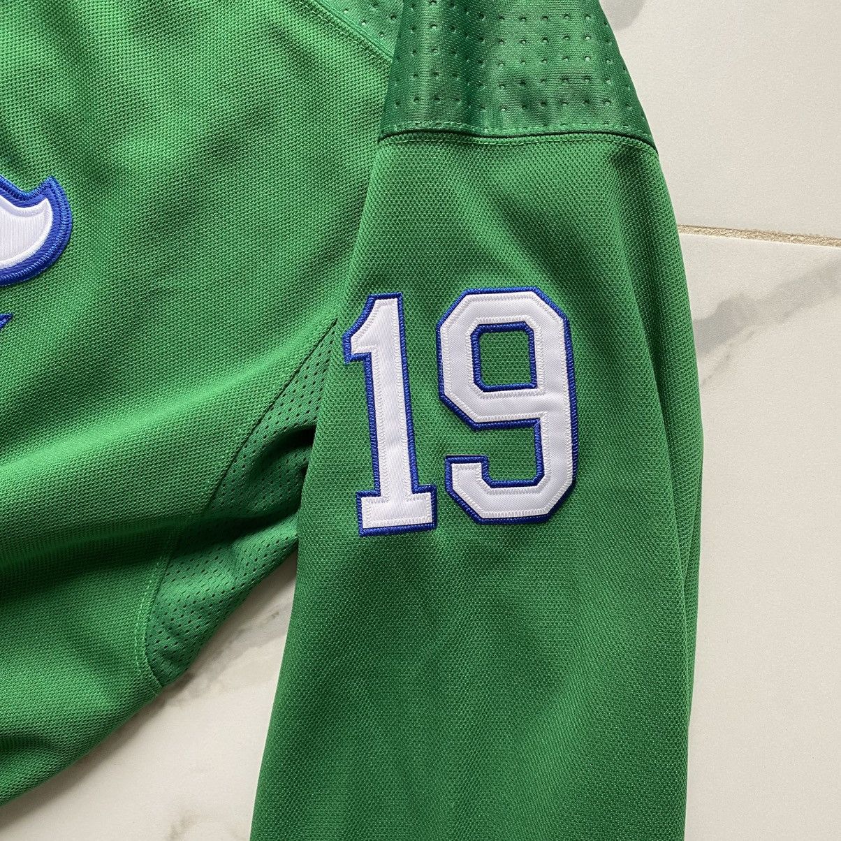 Adidas Adidas Hartford Whalers Dougie Hamilton #19 Hockey Jersey Size US XXL / EU 58 / 5 - 5 Thumbnail