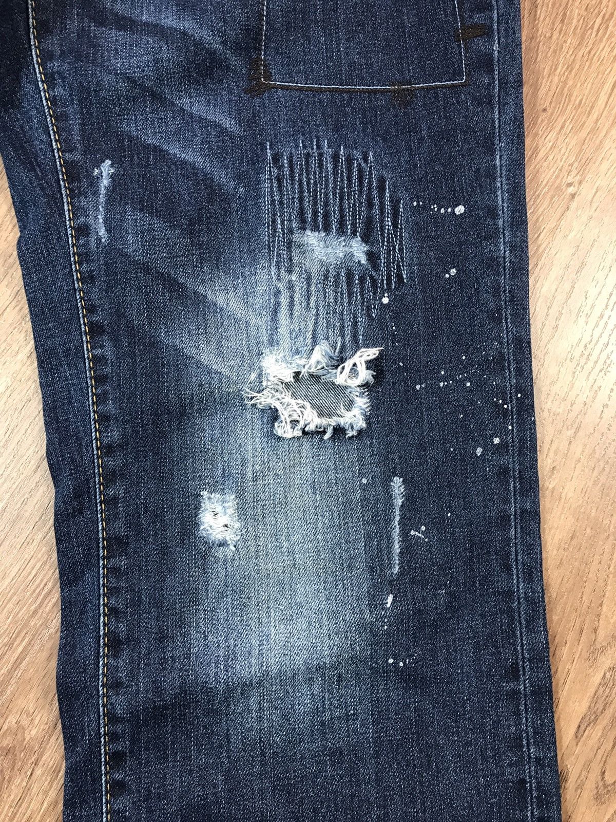 Dsquared2 🇮🇹Dsquared2 Distressed Jeans Made in Italy Size US 34 / EU 50 - 6 Thumbnail