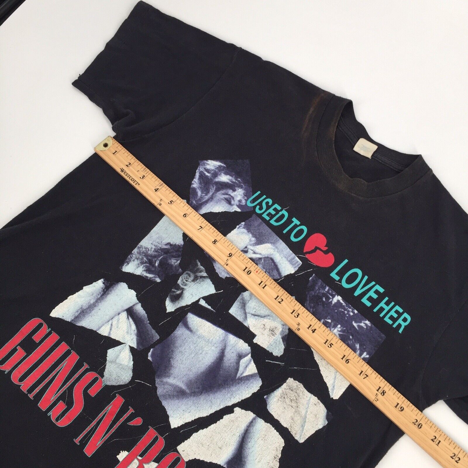 Vintage VTG 1989 Guns n Roses Used to Love Her Band T-Shirt SS Mens Size US L / EU 52-54 / 3 - 4 Thumbnail