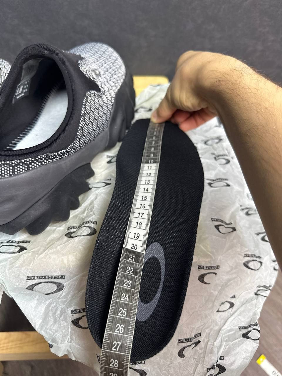 Brain Dead × Oakley Oakley x Brain Dead Chop Saw Mule New Rare US8 Size US 8 / EU 41 - 6 Thumbnail