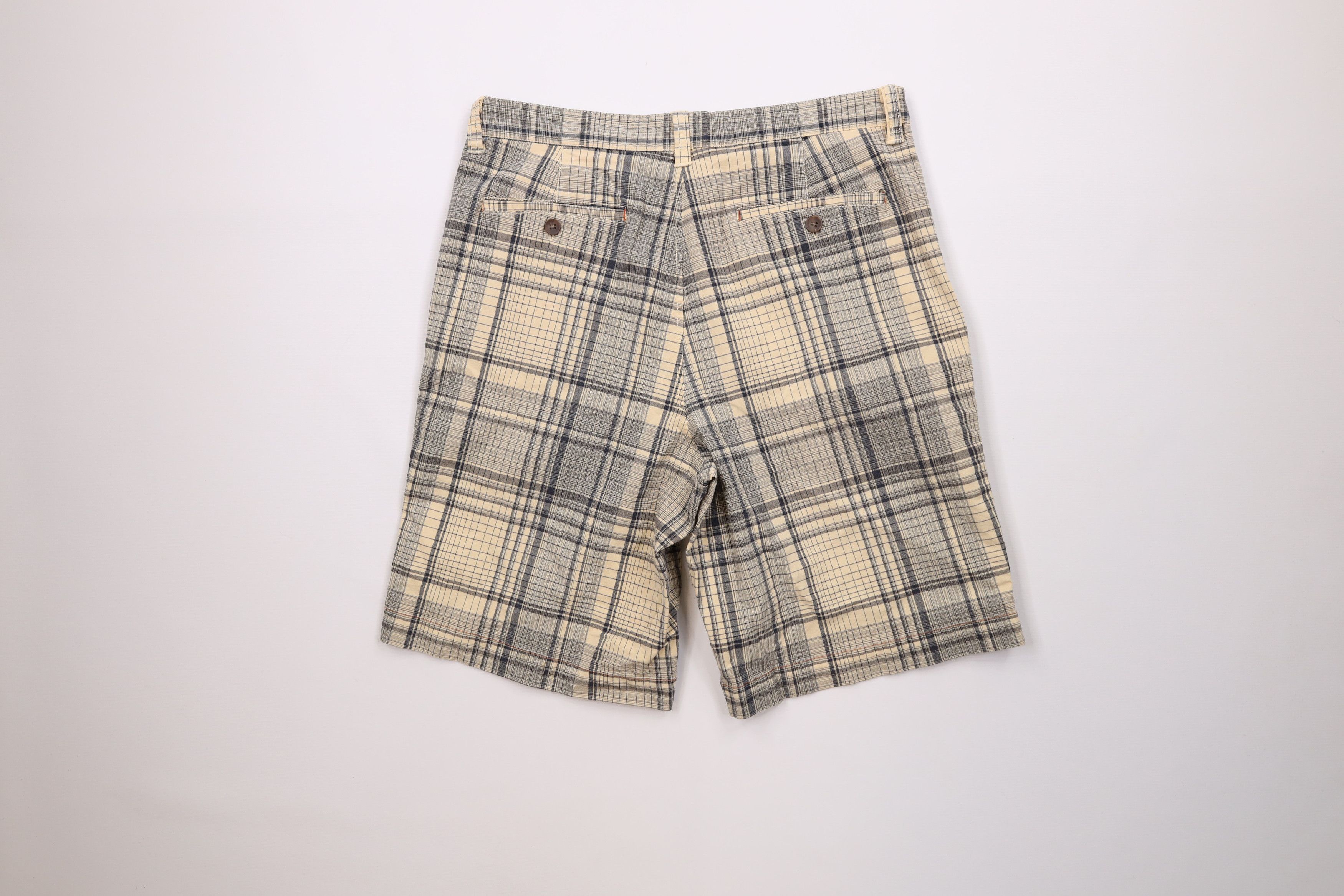 Tommy Bahama Vintage Tommy Bahama Faded Stretch Golf Chino Shorts Plaid Size US 33 - 11 Thumbnail