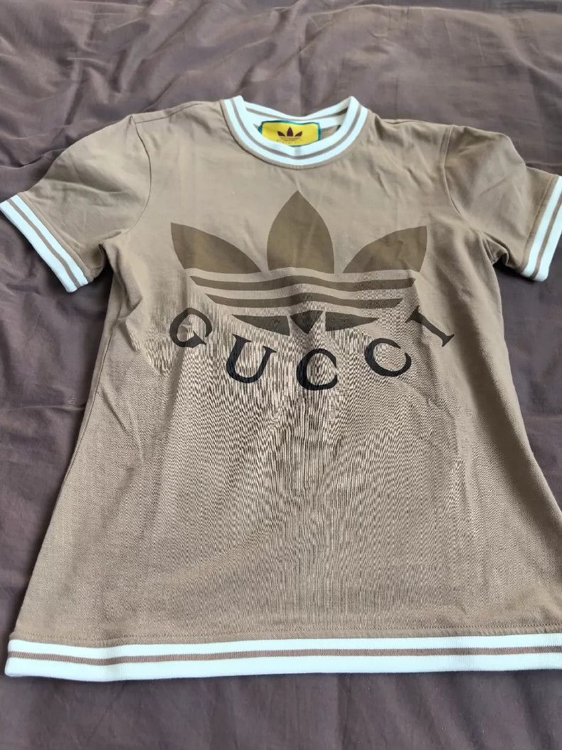Gucci Gucci Co-branded T-shirt 2503-Nextarrow Size XS / US 0-2 / IT 36-38 - 1 Thumbnail
