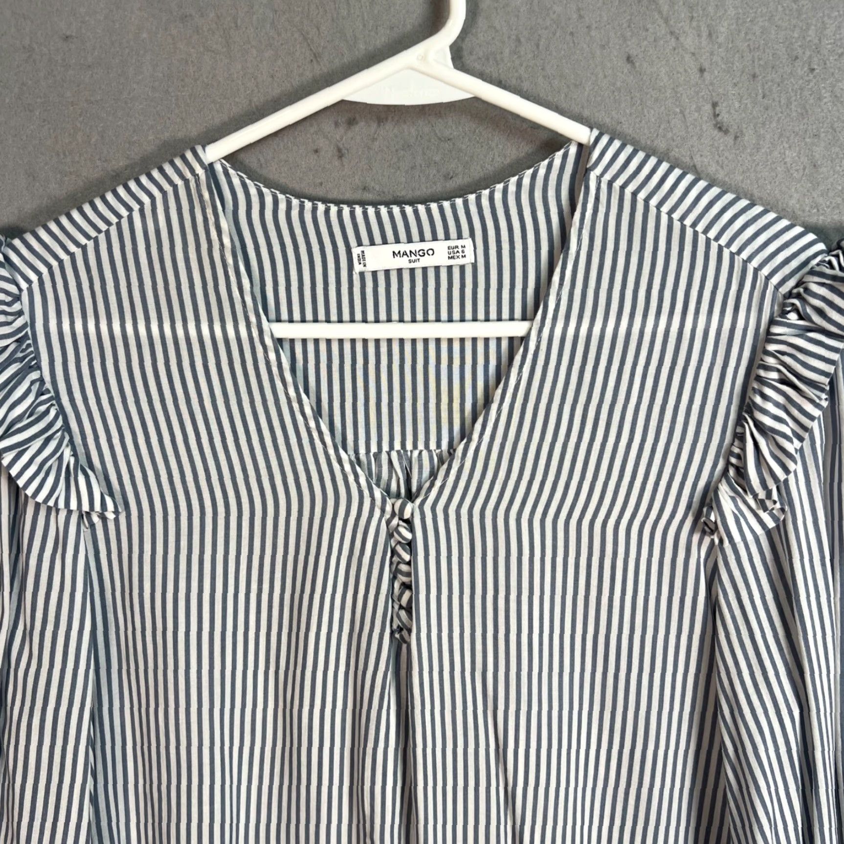 Mango Mango Blue & White Stripe Long Sleeve Blouse Medium Ruffle Details & Tie Cuff Size M / US 6-8 / IT 42-44 - 4 Thumbnail