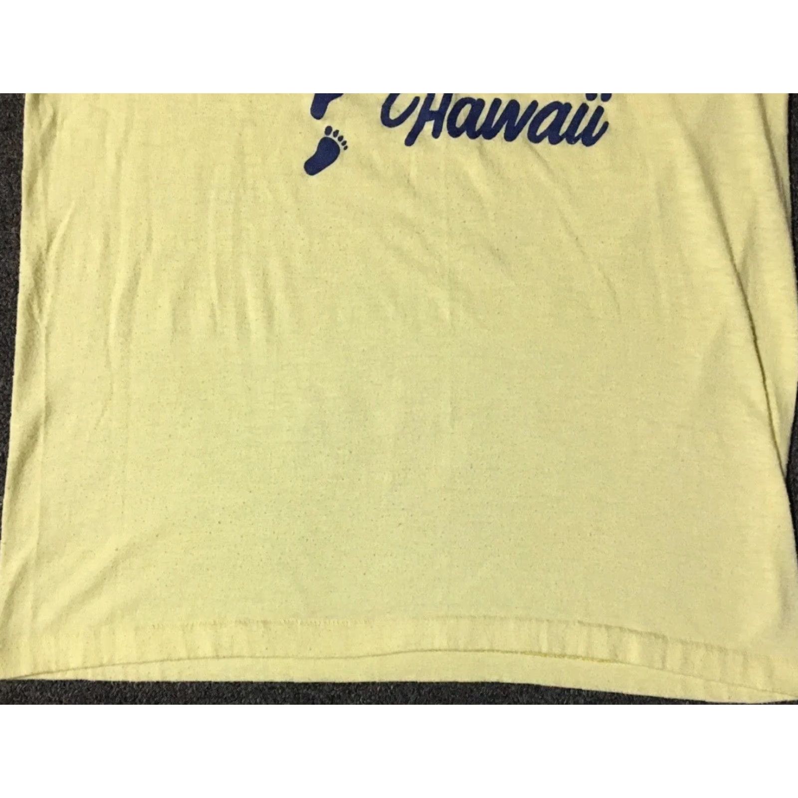 Vintage VINTAGE Hawaii Beach Bum Faded Shirt S USA Yellow Short Sleeve T-Shirt Graphic Tee Men 70s 80s Grunge Surf Ocean Beach Size US S / EU 44-46 / 1 - 4 Thumbnail