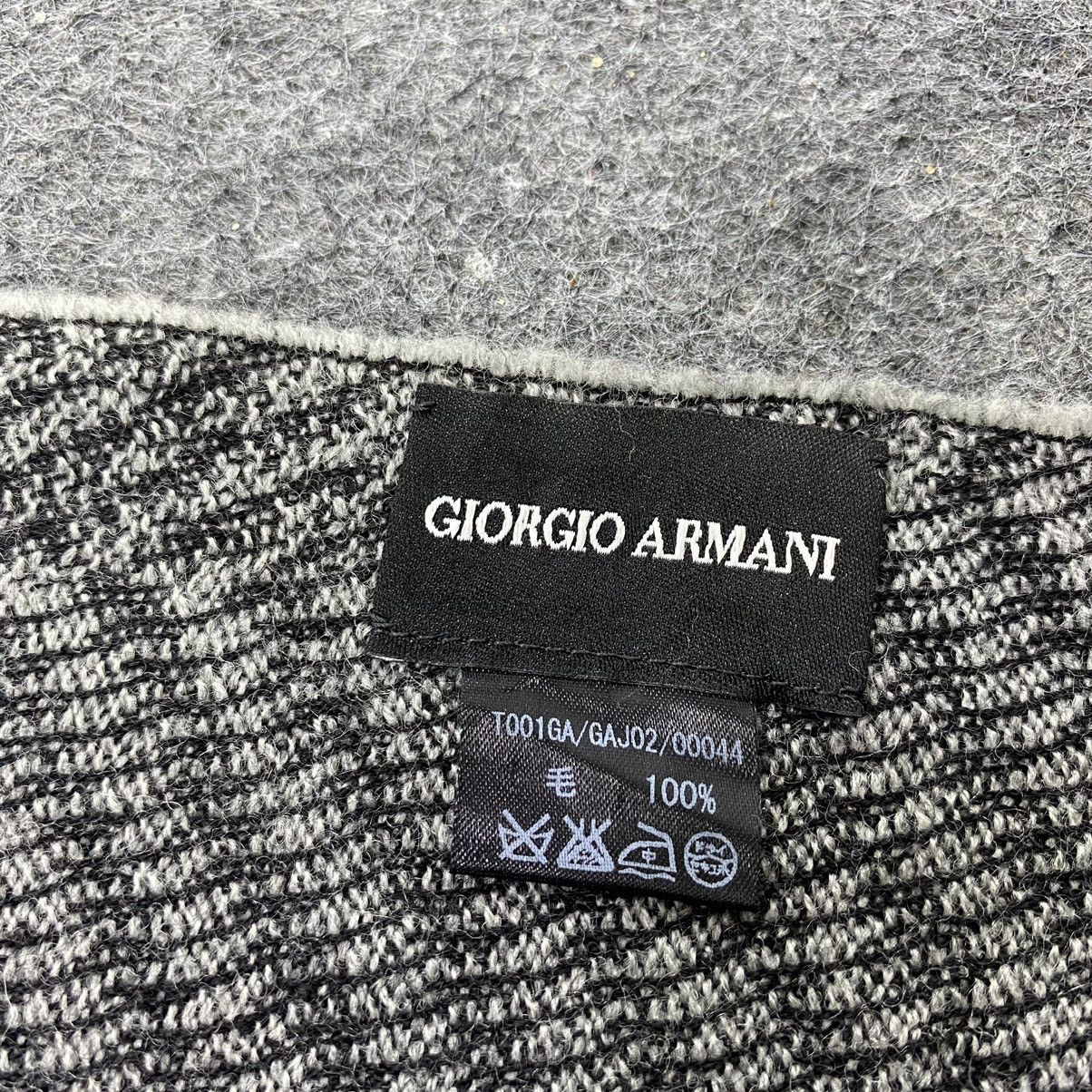 Giorgio Armani Giorgio Armani Muffler / Scarf / Neckwear - T1242 Size ONE SIZE - 6 Thumbnail