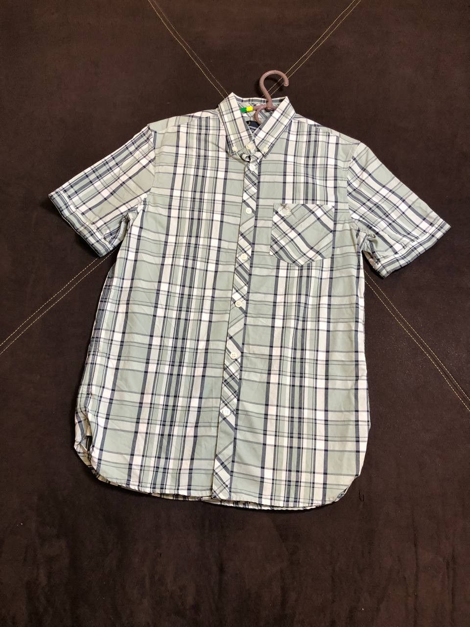 Fred Perry Fred Perry Embroidered Logo Button Up Shirt Size US S / EU 44-46 / 1 - 1 Thumbnail