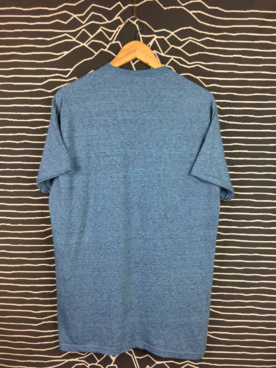 Hurley × Vintage Hurley Box Logo Spell Out Streetwear Tee Size US XL / EU 56 / 4 - 4 Thumbnail