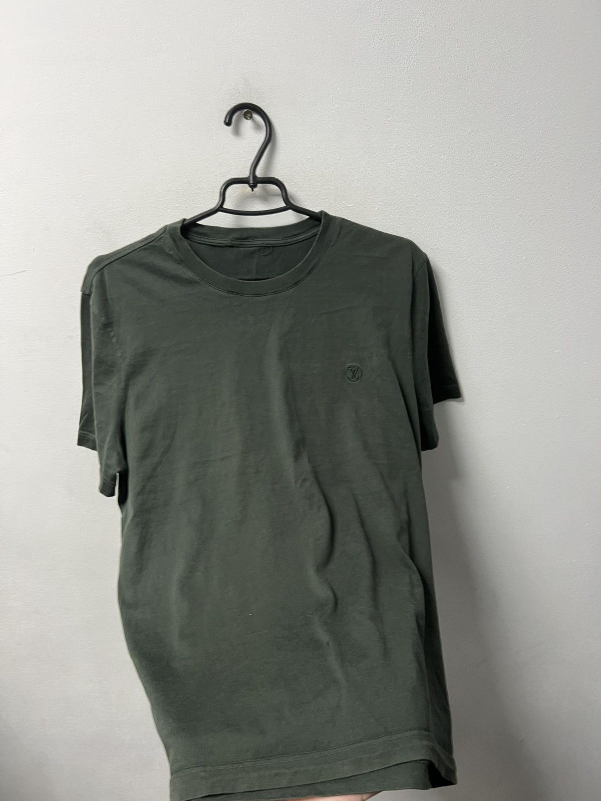 Louis Vuitton Louis Vuitton Luxury T-shirt Green Size M Size US M / EU 48-50 / 2 - 3 Thumbnail