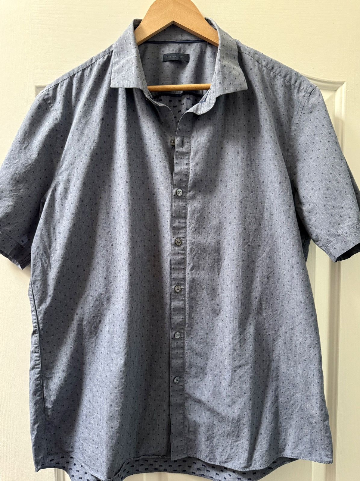 Zachary Prell Zachary Prell XL Navy Dot Short Sleeve Button-Up Size US XL / EU 56 / 4 - 1 Thumbnail