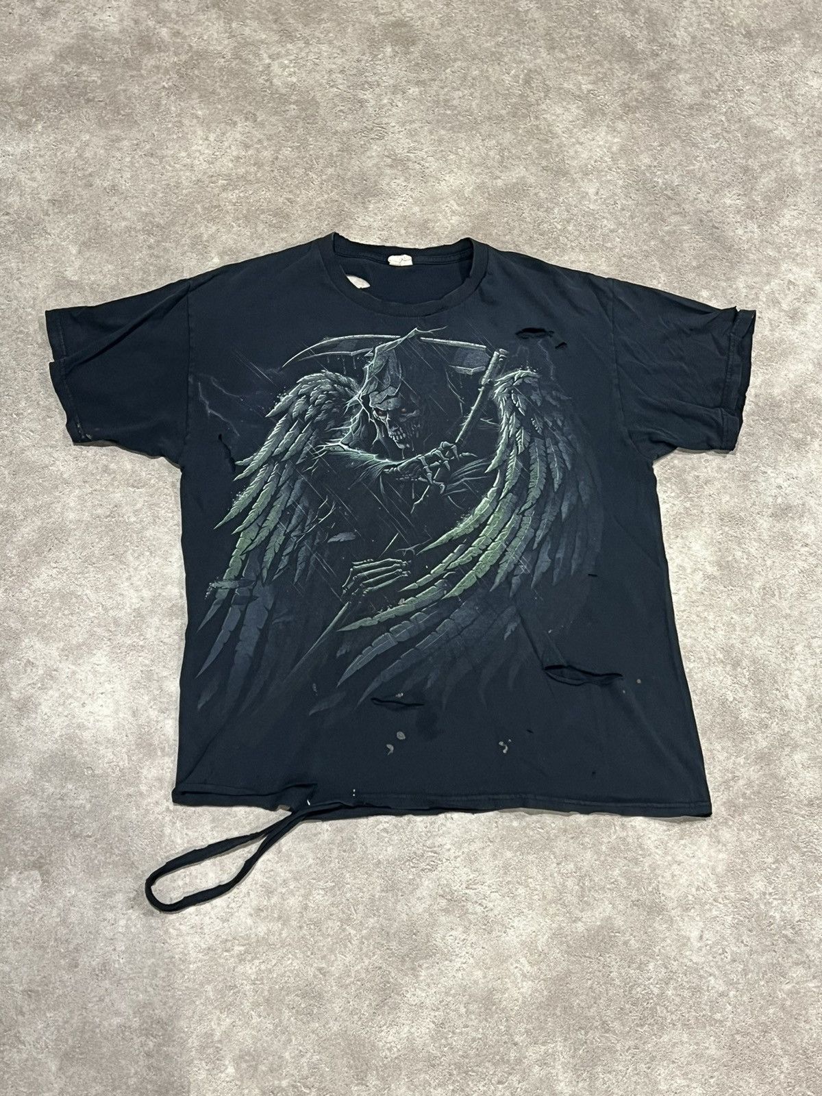 Vintage Sun Faded Thrashed Distressed Reaper Tee Size US XL / EU 56 / 4 - 3 Thumbnail