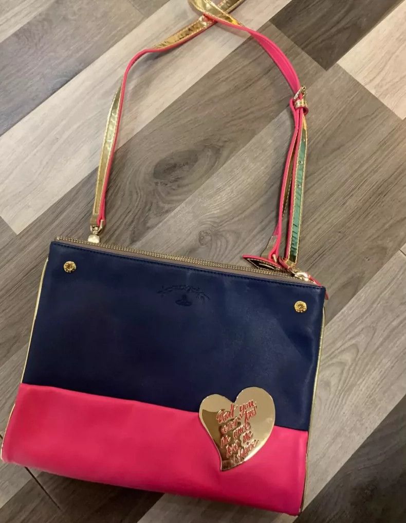 Vivienne Westwood Vivienne Westwood size os Envelope Size ONE SIZE - 1 Thumbnail