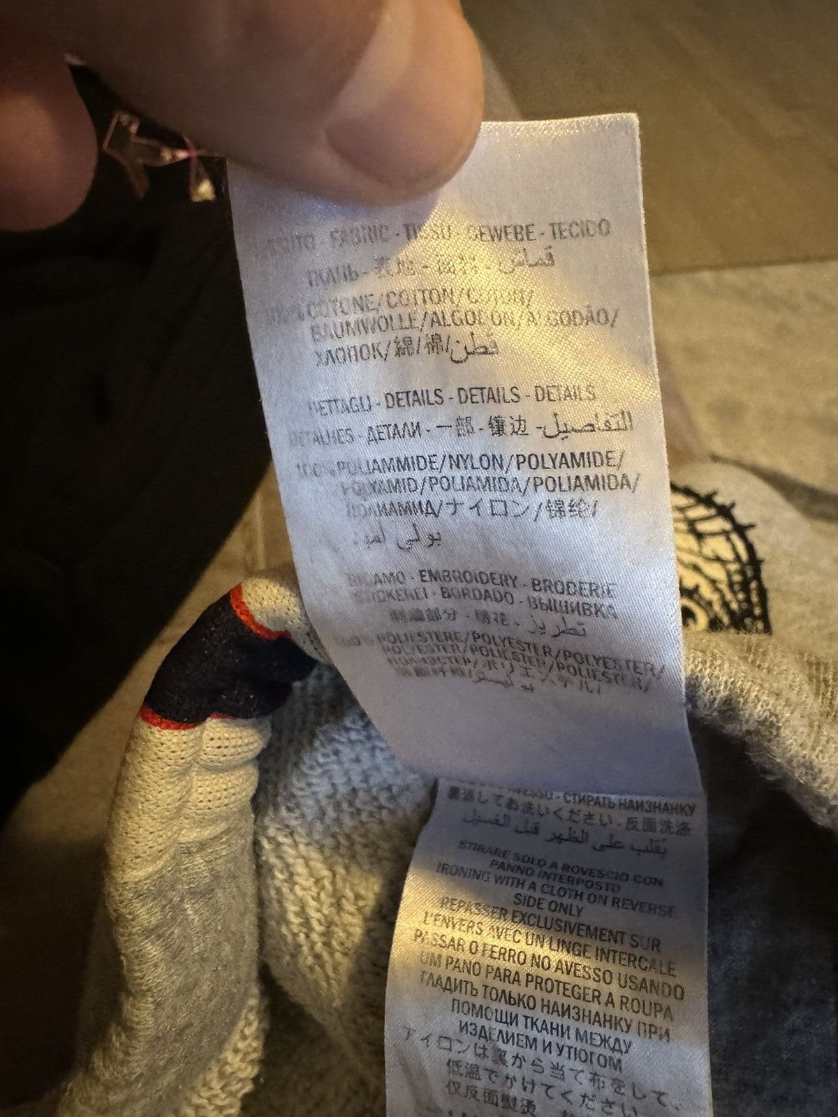 Gucci GUCCI SHORTS study REAL TAPE MEASUREMENTS IN PHOTOS Size US 31 - 13 Thumbnail