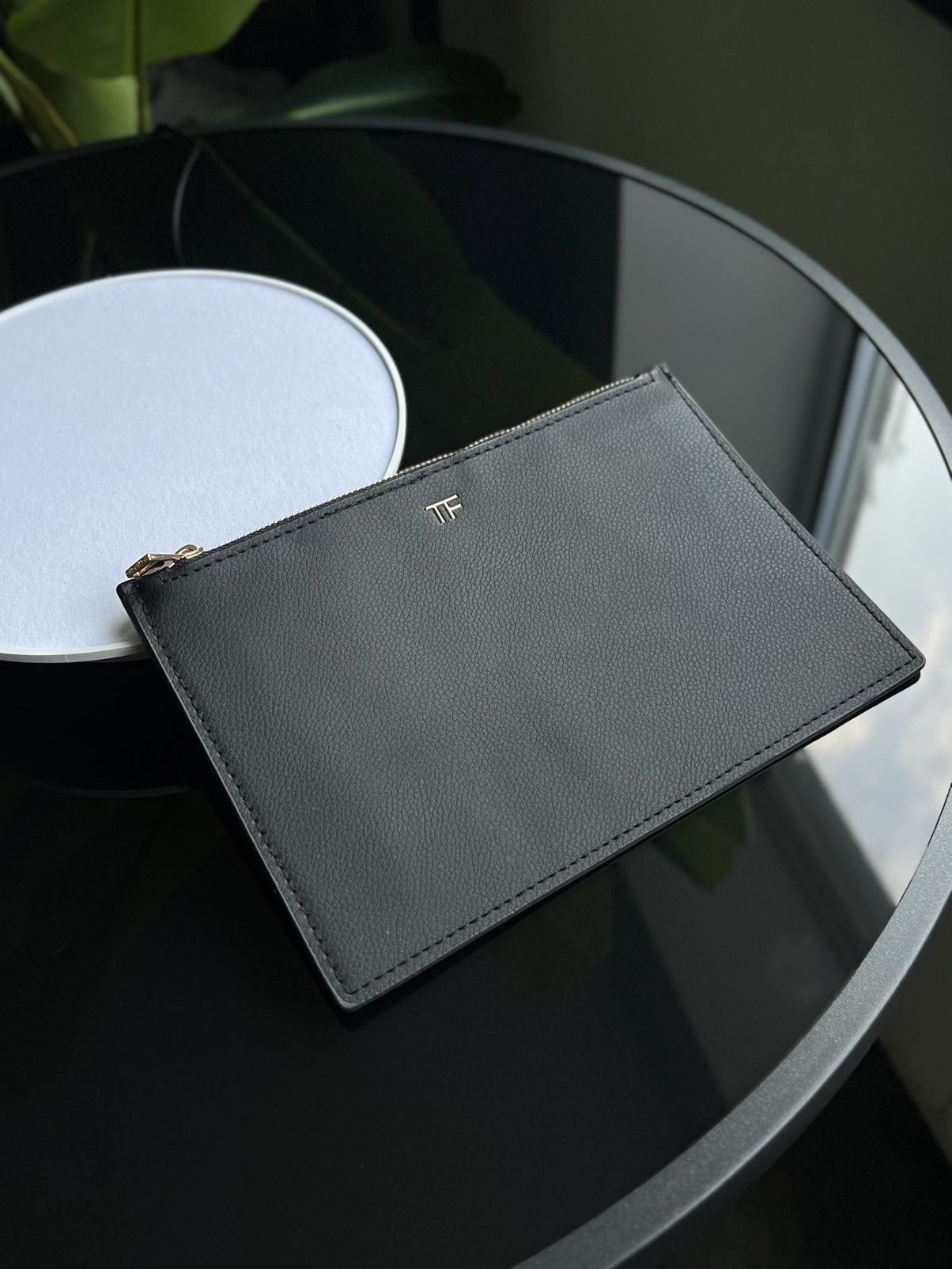 Tom Ford Tom Ford TF Logo Makeup Pouch Black 20.5x14.5cm Size ONE SIZE - 1 Thumbnail