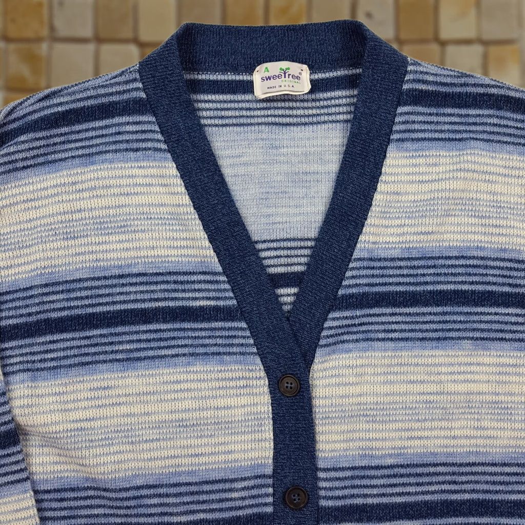 Vintage VINTAGE Sweet Tree Cardigan Sweater Womens Large Blue Striped Knit Button 80s 90s Retro Casual Fall Winter USA Shirt? Size L / US 10 / IT 46 - 1 Thumbnail