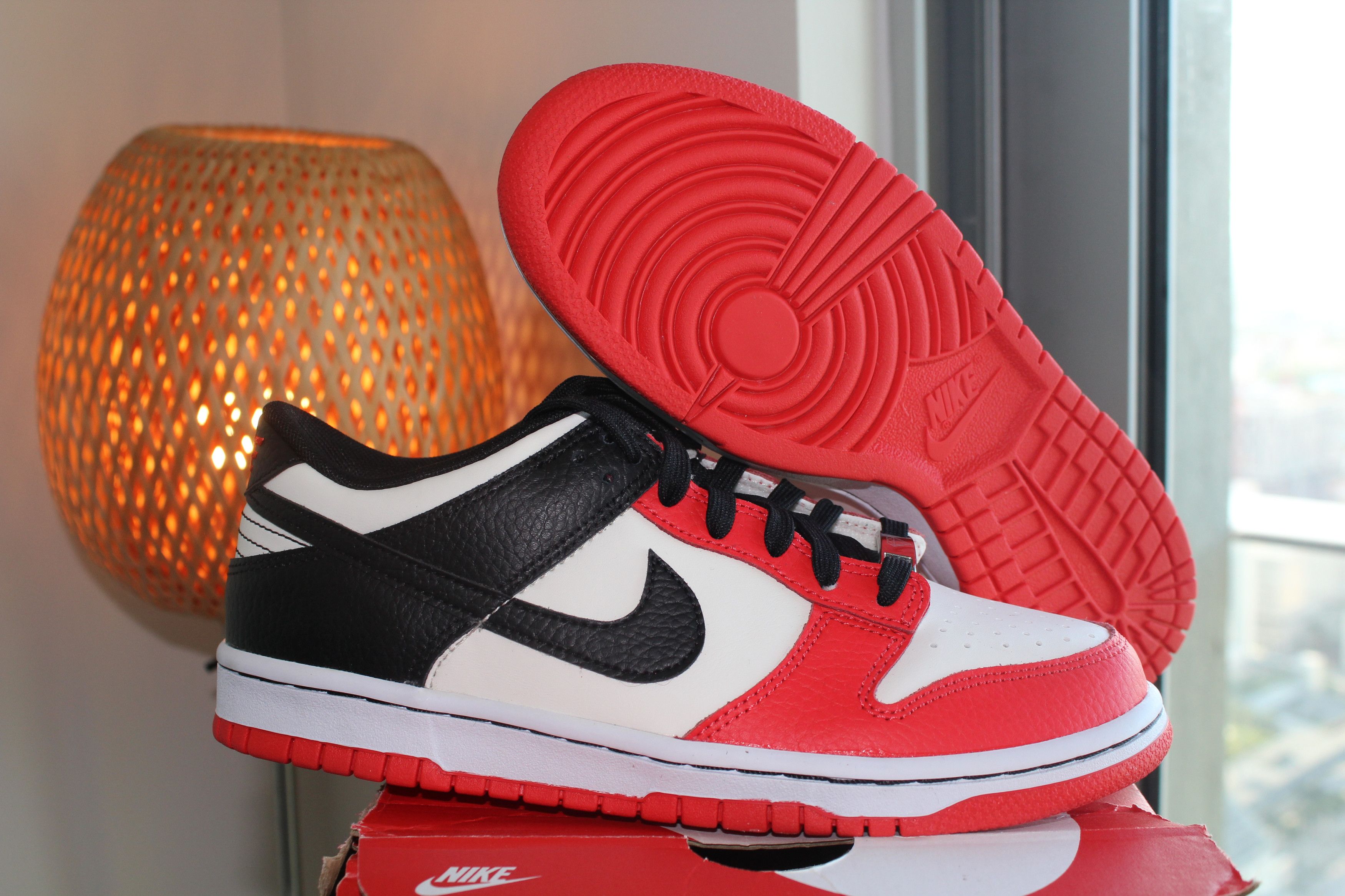 Nike Nike Dunk Low EMB NBA 75th Anniversary Chicago GS 6.5Y/8W Size US 8 / IT 38 - 1 Thumbnail
