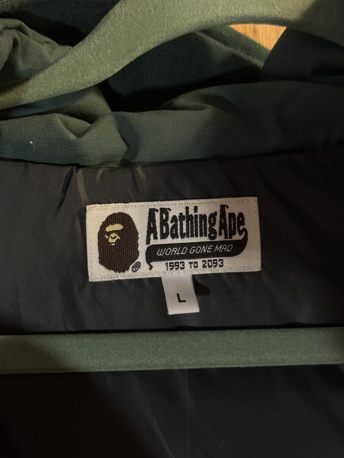 Bape Bape shark coat Jacket/ Hoodie green Size US L / EU 52-54 / 3 - 6 Thumbnail