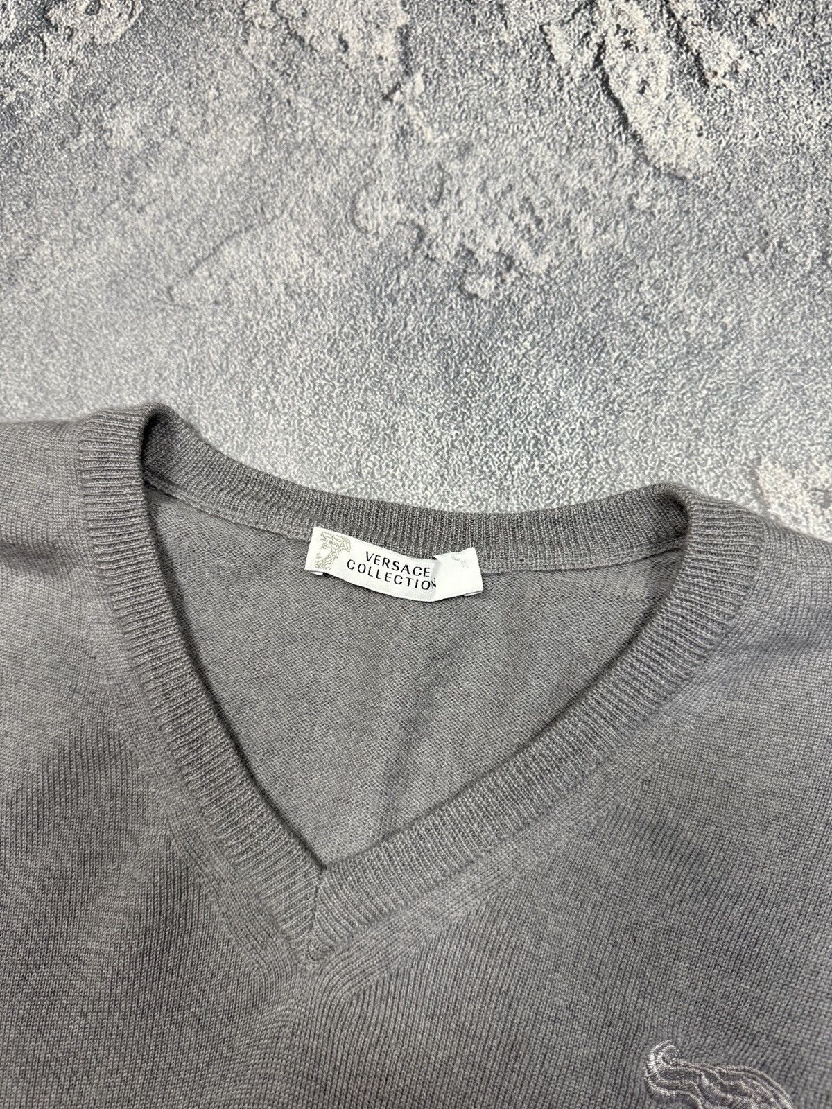 Versace Versace V neck Sweater Medusa logo size m Size US M / EU 48-50 / 2 - 6 Thumbnail